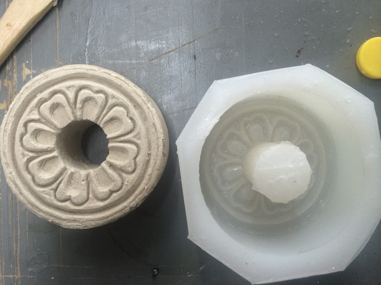 固化好的硅膠模具放置多久不能用了？